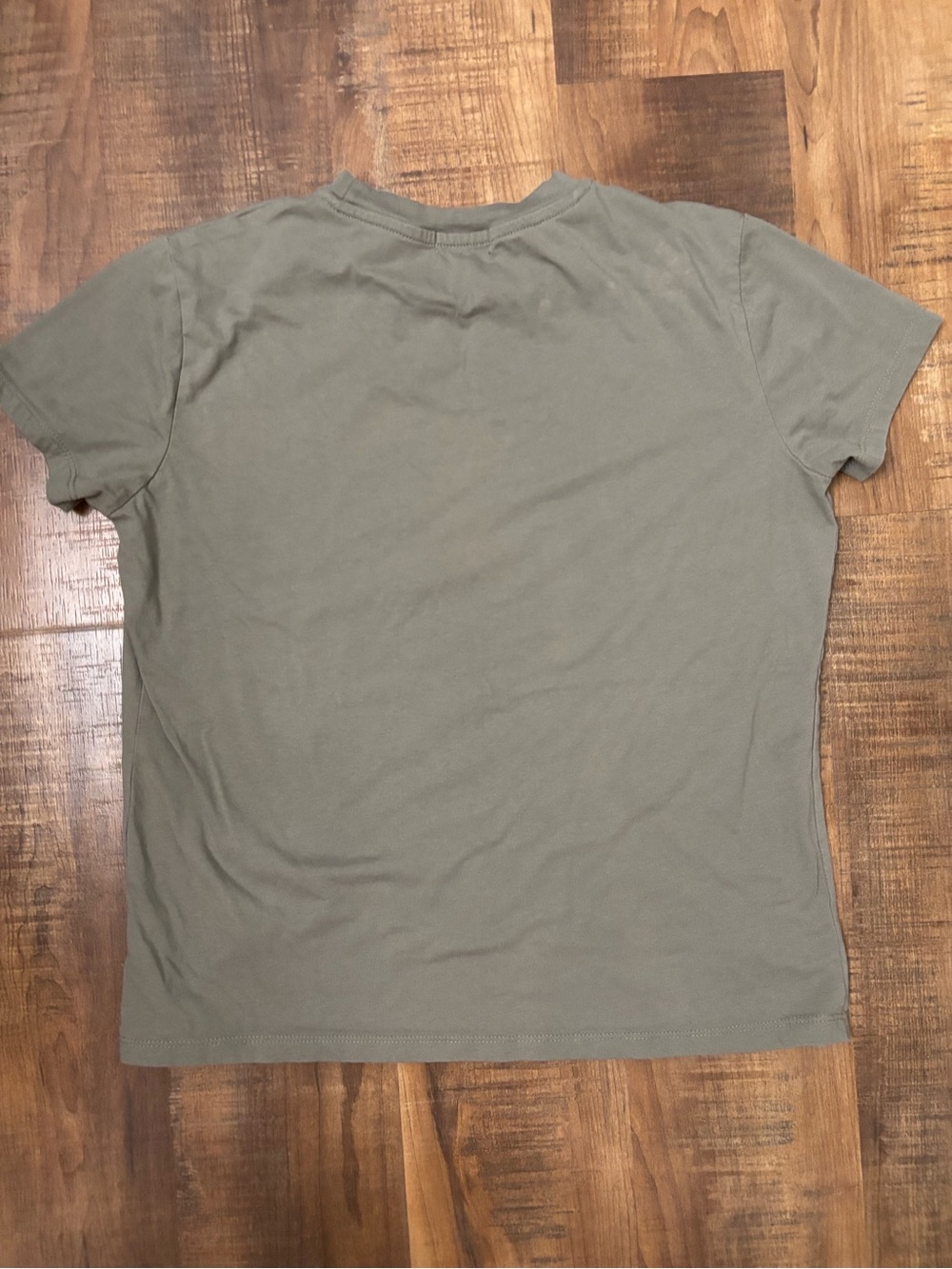 Dry Goods Women’s size Large Crew Neck Baby Tee T-Shirt in Olive green - Picture 6 of 6